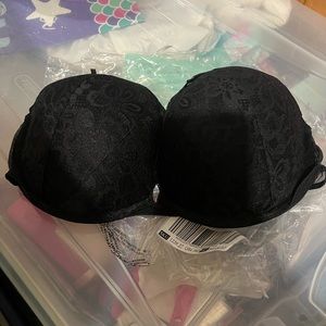 NWT 36D Victoria’s Secret Bra